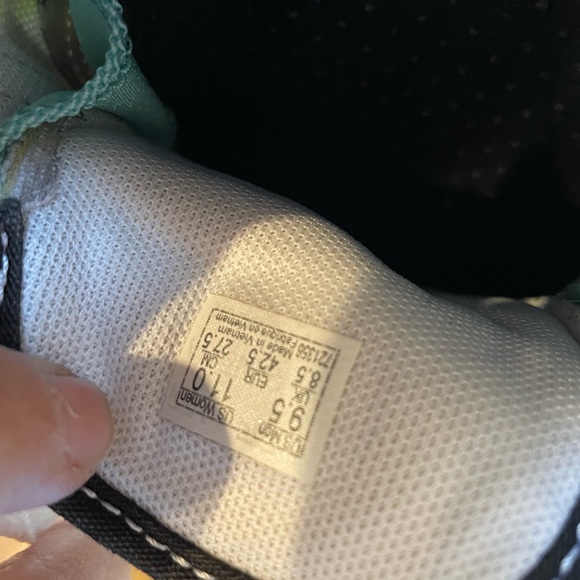 Rainbow 🌈 Checkered Old School Vans Comfy Cush - Picture 4 of 4